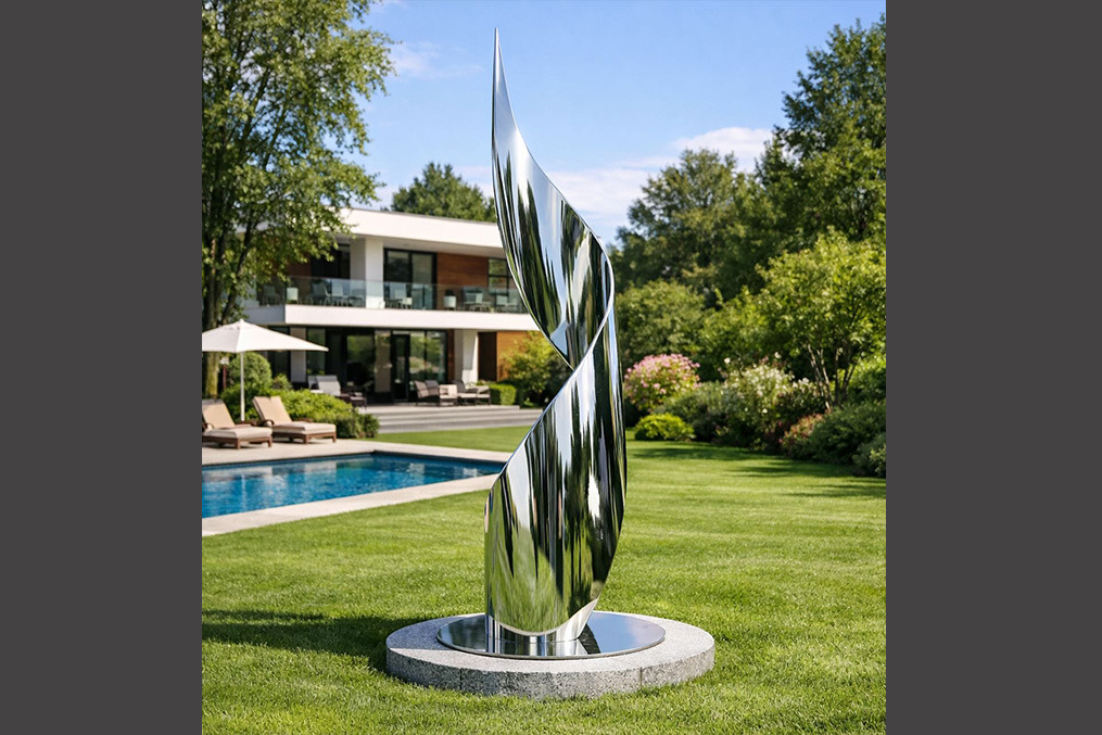 La sculpture entre parc et jardin